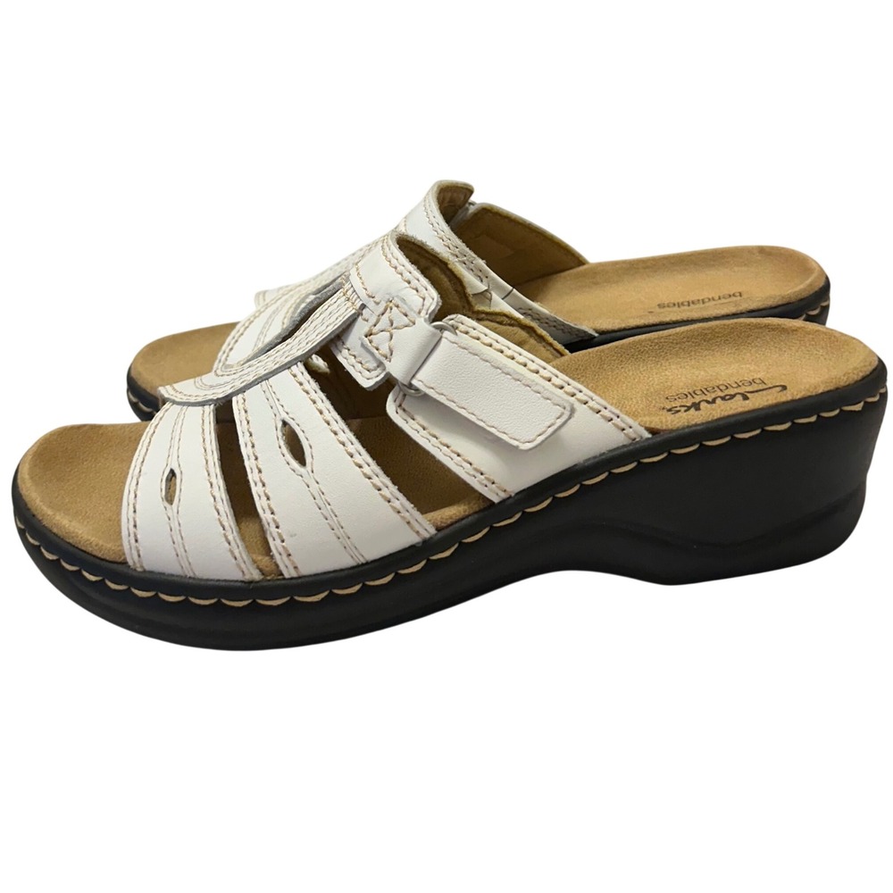 Clarks Bendables Womens White Leather Slide Sandals Wedge 37404 Size 8M - Picture 2 of 8